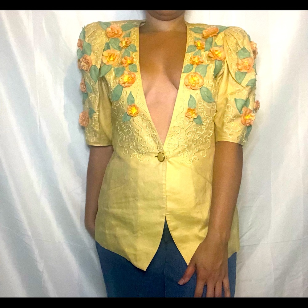 Vintage Floral Appliqué Beaded Blazer